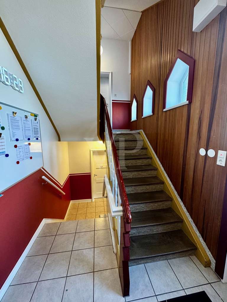 Immobilie in Niederbrombach - Cashflow mit Charakter: Vermietetes 6-Parteien-Haus - Bild 2