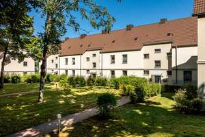 2-Zimmer-Wohnung mit Balkon im sanierten MFH!
