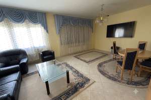 Wohnen mit Charakter: Großzügige 6-Zimmer-Wohnung in Troisdorf – Die vollständige Adresse der Immobilie erhältst du vom Anbieter., 53840 Troisdorf – Vorschaubild 3