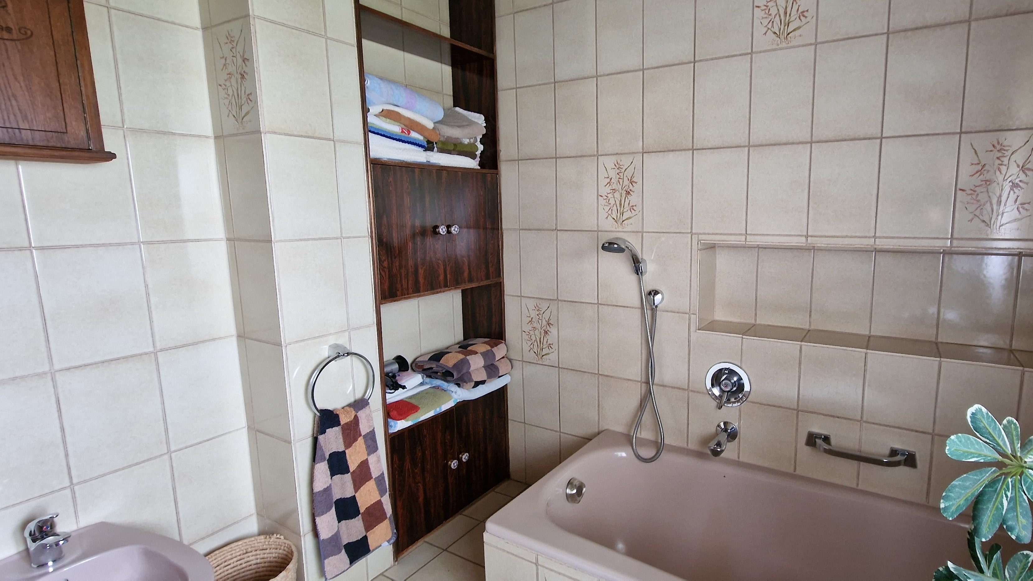 Immobilie in Neuburg an der Donau - Familienfreundliches Haus mit Einliegerwohnung in Neuburg a.d.Donau - Bild 13