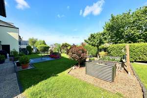 Gepflegtes Freistehendes  Einfamilienhaus mit Anliegerwohnung, Gartenidylle, Terrasse und Garage – Die vollständige Adresse der Immobilie erhältst du vom Anbieter., 42655 Burg/Höhscheid, Solingen – Vorschaubild 21