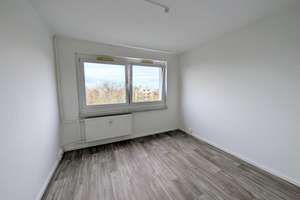Ihr neues Zuhause: Licht, Luft und Lebensfreude auf 3 Zimmer – Dr.-Salvador-Allende-Straße 138, 9119 Kappel, Chemnitz – Vorschaubild 4
