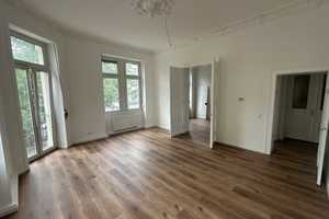 Aufwendig sanierte 4-Zimmer Wohnung in zentraler Lage von Wiesbaden. – Bismarckring 15, 65183 Wiesbaden – Vorschaubild 1