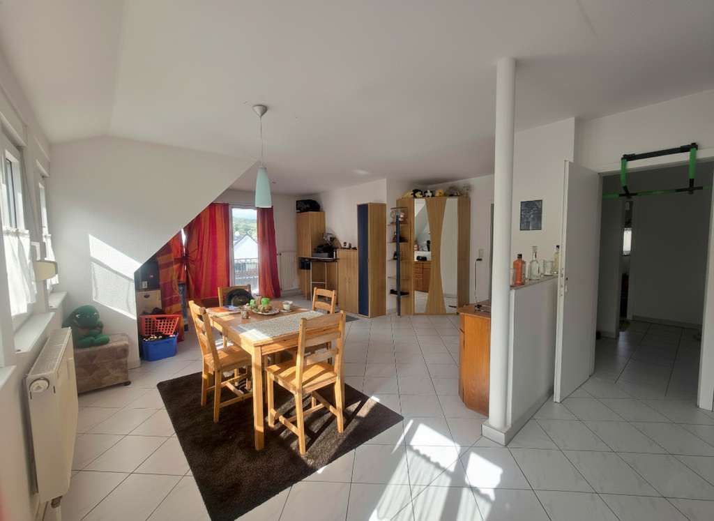 Immobilie in Brachttal - Wilhelm Immobilien. 3-Zimmer-Eigentumswohnung mit 2 KFZ-Stellplätzen in Brachttal - Bild 1