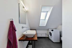 Urbanes Leben vor der Tür, entspannte Ruhe darüber – großzügiges Wohnen mit sonnigen Dachterrassen“ – Die vollständige Adresse der Immobilie erhältst du vom Anbieter., 20146 Rotherbaum, Hamburg – Vorschaubild 19