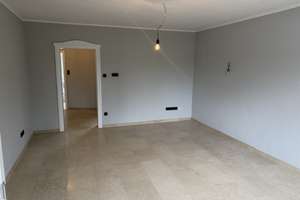 Moderne und Schöne 3-Zimmer-Wohnung mit Balkon, KDB – Ahrstr. 16, 42697 Ohligs/Aufderhöhe/Merscheid, Solingen – Vorschaubild 3
