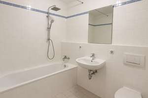 Ab November bezugsfrei: 2-Zimmer-Wohnung mit Balkon, Aufzug & TG-Stellplatz in Halle-Wörmlitz – 6128 Böllberg/Wörmlitz, Halle (Saale) – Vorschaubild 4