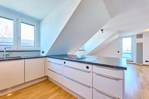 Stilvoll & Ruhig: Maisonettewohnung mit Terrasse in begehrter Lage – Die vollständige Adresse der Immobilie erhältst du vom Anbieter., 81829 Trudering-Riem (Ortsteil), München – Vorschaubild 2