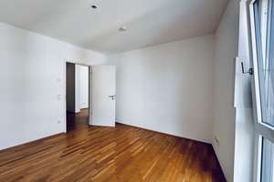 Herrliche 2-Zimmer-Wohnung in direkter Rheinnähe - provisionsfrei, befristet auf  1,5 Jahre – Deutz-Mülheimer Straße 183a, 50679 Mülheim (Ortsteil), Köln – Vorschaubild 8