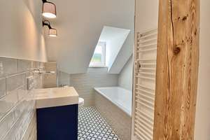2-Zimmer Dachgeschoss-Wohnung in Bestlage Nymphenburg – Nymphenburger Straße 215, 80639 Neuhausen, München – Vorschaubild 3