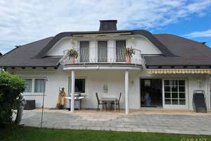 Außergewöhnliches 2-Familienhaus für Käufer mit hohen Ansprüchen und vielen Nutzungsmöglichkeiten!  – Die vollständige Adresse der Immobilie erhältst du vom Anbieter., 78056 Mühlhausen, Villingen-Schwenningen – Vorschaubild 1