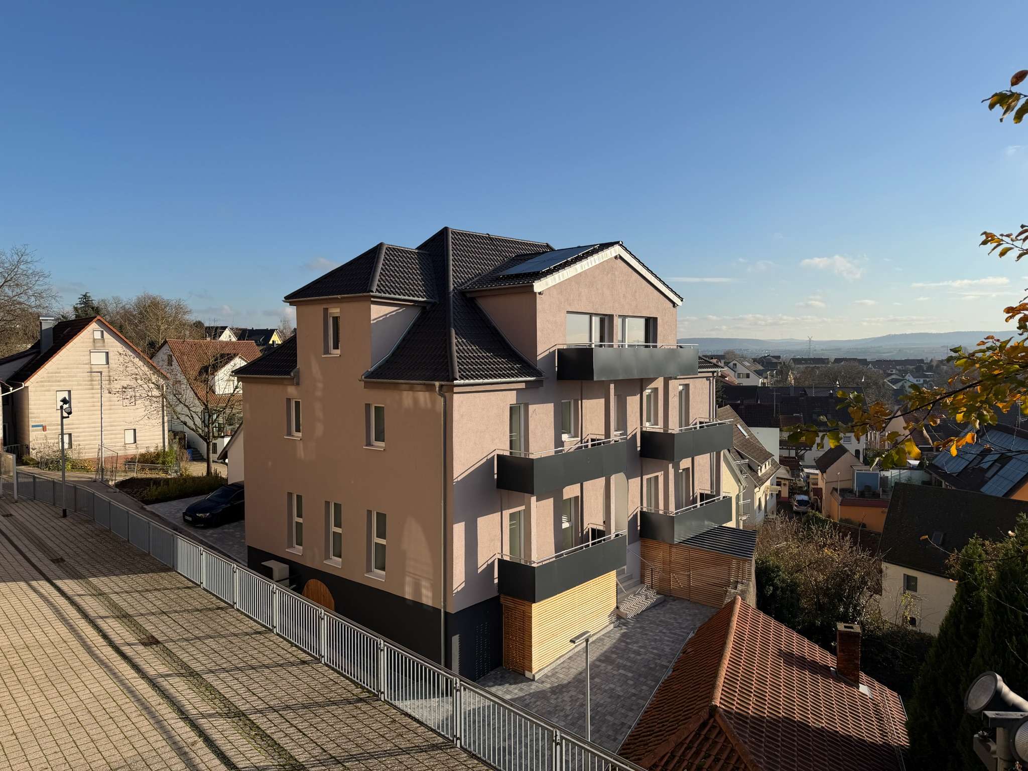 Immobilie in Neuenstadt am Kocher - Top Lage! Neuwertige 2,5-Zimmer-Wohnung in Stein am Kocher - Bild 0