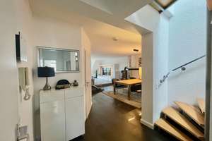 Stilvolle, geräumige und sanierte 3-Zimmer-Wohnung mit Balkon und hochwertiger Einbauküche in Mainz  – Feldgartenstraße 16a, 55129 Ebersheim, Mainz – Vorschaubild 4