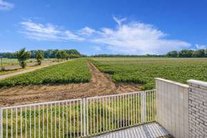 Forstwald: Helle Doppelhaushälfte mit Garage, Stellplatz, großer Terrasse und ruhigem Ausblick – Die vollständige Adresse der Immobilie erhältst du vom Anbieter., 47804 Forstwald, Krefeld – Vorschaubild 3