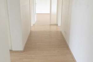 Großräumige 3-Zimmer-Wohnung mit Balkon! – Freisenbruchstr. 23, 45279 Freisenbruch, Essen – Vorschaubild 4