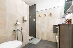 Property thumbnail 14