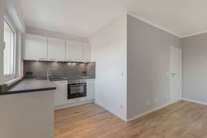 Erstbezug nach Sanierung: kompakte 1-Zimmer-Wohnung mit Balkon & Garage – Die vollständige Adresse der Immobilie erhältst du vom Anbieter., 42655 Burg/Höhscheid, Solingen – Vorschaubild 4