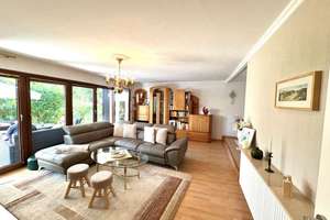 Wunderschöner Bungalow mit viel Potenzial in begehrter Lage von Berlin-Altglienicke – Die vollständige Adresse der Immobilie erhältst du vom Anbieter., 12524 Altglienicke, Berlin – Vorschaubild 3