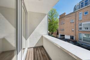 Attraktive Architektur in bester Lage: Modernes Reihenmittelhaus mit Dachterrasse, Atrium und Garage – Die vollständige Adresse der Immobilie erhältst du vom Anbieter., 68723 Schwetzingen – Vorschaubild 13