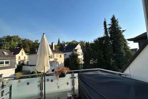 Schicke Dachgeschosswohnung in 3-Fam. Haus auf Emst mit Terrasse – Karl-Ernst-Osthaus-Str. 30, 58093 Emst, Hagen – Vorschaubild 2