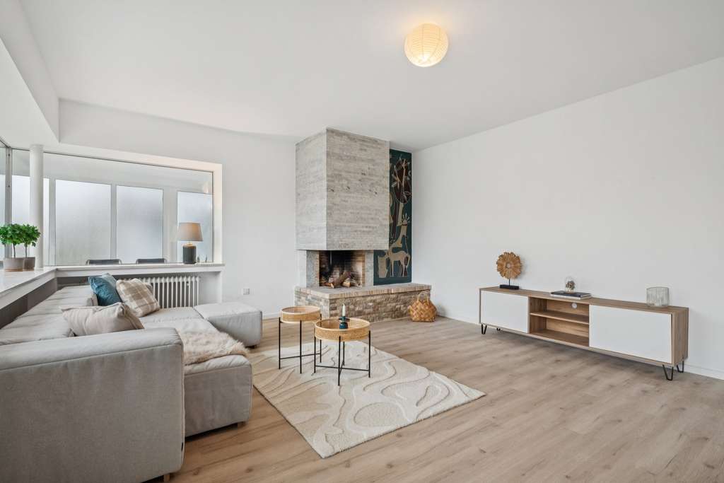 Immobilie in Buchloe - Umfassend saniertes Zweifamilienhaus in gehobener Ausführung - Bild 1