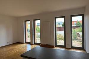 *2 Zimmer*Terrasse*EBK*in Rosenthal*