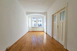 Große Räume, Vollbad, Balkon, neue Tür - Hohe Erhaltungsrücklage! – Die vollständige Adresse der Immobilie erhältst du vom Anbieter., 39108 Stadtfeld Ost, Magdeburg – Vorschaubild 9