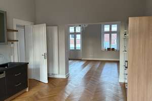 2-Zimmer-Altbauwohnung mit Balkon in Mönchengladbach – Albertusstraße 51, 41061 Gladbach, Mönchengladbach – Vorschaubild 11