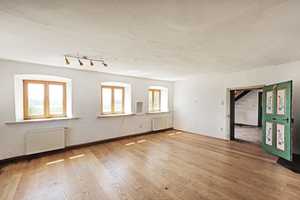 Immens viel Platz zum Wohnen & Arbeiten! Historischer Hof mit Zuhaus – Traunstein (Kreis) – Vorschaubild 11