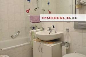 IMMOBERLIN.DE - Traumhafte Lage! Lichtdurchflutete Wohnung mit Südloggia & Lift – Die vollständige Adresse der Immobilie erhältst du vom Anbieter., 12527 Grünau, Berlin – Vorschaubild 5