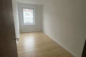 Große 4-Zimmer Wohnung mit Balkon in der Südstadt – Hildesheimer 85, 30169 Südstadt, Hannover – Vorschaubild 5
