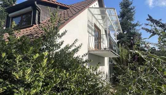 Bild von RUHE GENIESSEN AM RÜSSELSHEIMER OSTPARK - GROSSES HAUS MIT GARTEN