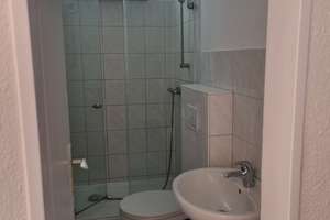 Helle, gut geschnittene 3 Zi.-Whg , 80 m², Einbauküche, 2 Balkone – Hasseldiecksdammerweg 7, 24114 Südfriedhof, Kiel – Vorschaubild 12