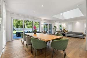 Villa der Luxusklasse: Wohnen, wo Hamburg atmet – Die vollständige Adresse der Immobilie erhältst du vom Anbieter., 25474 Ellerbek – Vorschaubild 4