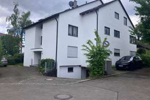 Renovierte schöne 3-Zimmer-Wohnung mit Balkon & Garage in Reutlingen