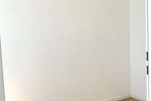 Ideal für Singles - helle 1,5 Zimmer-Wohnung mit Weitblick in Hannover -Vahrenwald. – Karl-Imhoff-Weg 26, 30165 Vahrenwald, Hannover – Vorschaubild 4