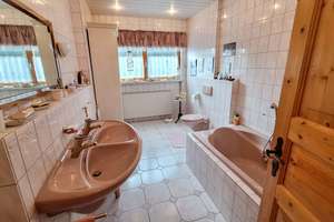 Individuelles 8 Zimmer Wohnhaus in ruhiger Lage mit Garten für die große Familie! – Die vollständige Adresse der Immobilie erhältst du vom Anbieter., 56479 Seck – Vorschaubild 26