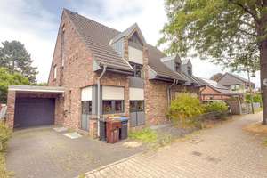 Zwei Doppelhaushälften in Düsseldorf-Stockum – Wohnen & Kapitalanlage clever kombiniert – Sandweg 8a, 40468 Stockum, Düsseldorf – Vorschaubild 4