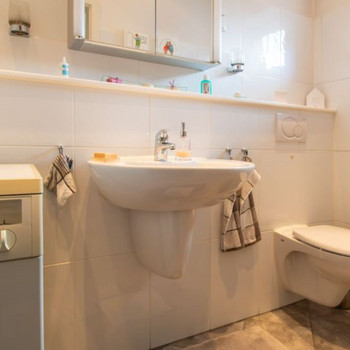 Helle 4-Zimmer Maisonette-Wohnung mit Terrasse in Mülheim Mitte