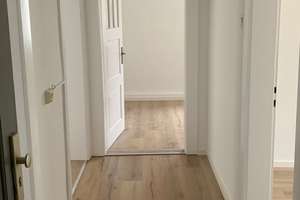 Sehr schöne 3-Zimmer-Wohnung in perfekter Lage – optimal für eine WG geeignet – Heinrich-Fickenscher-Straße 8, 95448 Hammerstatt/Sankt Georgen, Bayreuth – Vorschaubild 2
