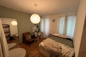 VERKAUFT ! Vermietete Denkmal-2-Zi.-Whg. mit Balkon in der Regensburg – Die vollständige Adresse der Immobilie erhältst du vom Anbieter., 93047 Innenstadt, Regensburg – Vorschaubild 5