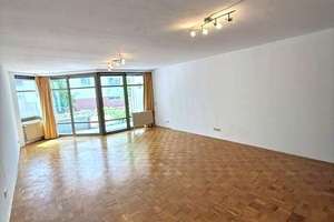 Sofort verfügbare Eigentumswohnung im Herzen der Stadt mit Balkon und TG-Stellplatz – 97070 Altstadt, Würzburg – Vorschaubild 2