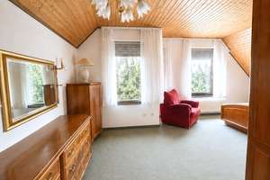 Einfamilienhaus mit Einliegerwohnung, Kamin und Terrasse – nahe dem Escher See – Die vollständige Adresse der Immobilie erhältst du vom Anbieter., 50765 Esch/Auweiler, Köln – Vorschaubild 6