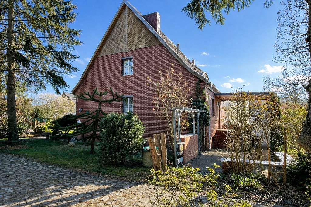 Immobilie in Karlshagen - Hier kaufen Sie nicht nur ein Haus - sondern Raum für Zukunft - Bild 2
