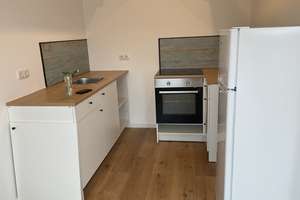 Charmante 1-Zimmer Dachgeschosswohnung in Koblenz-Mitte – Kurfürstenstraße 10, 56068 Mitte, Koblenz – Vorschaubild 3
