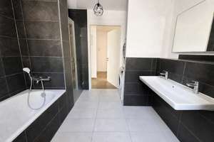 Moderne 3-Zimmer-Wohnung mit Balkon, EBK & Fußbodenheizung – Scheunenhofstraße 3, 1097 Äußere Neustadt, Dresden – Vorschaubild 12