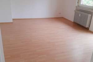 Schöne 2-Zimmerwohnung mit Balkon,Dusche,Stellplatz, neu zu vermieten – Die vollständige Adresse der Immobilie erhältst du vom Anbieter., 66482 Stadtmitte, Zweibrücken – Vorschaubild 3