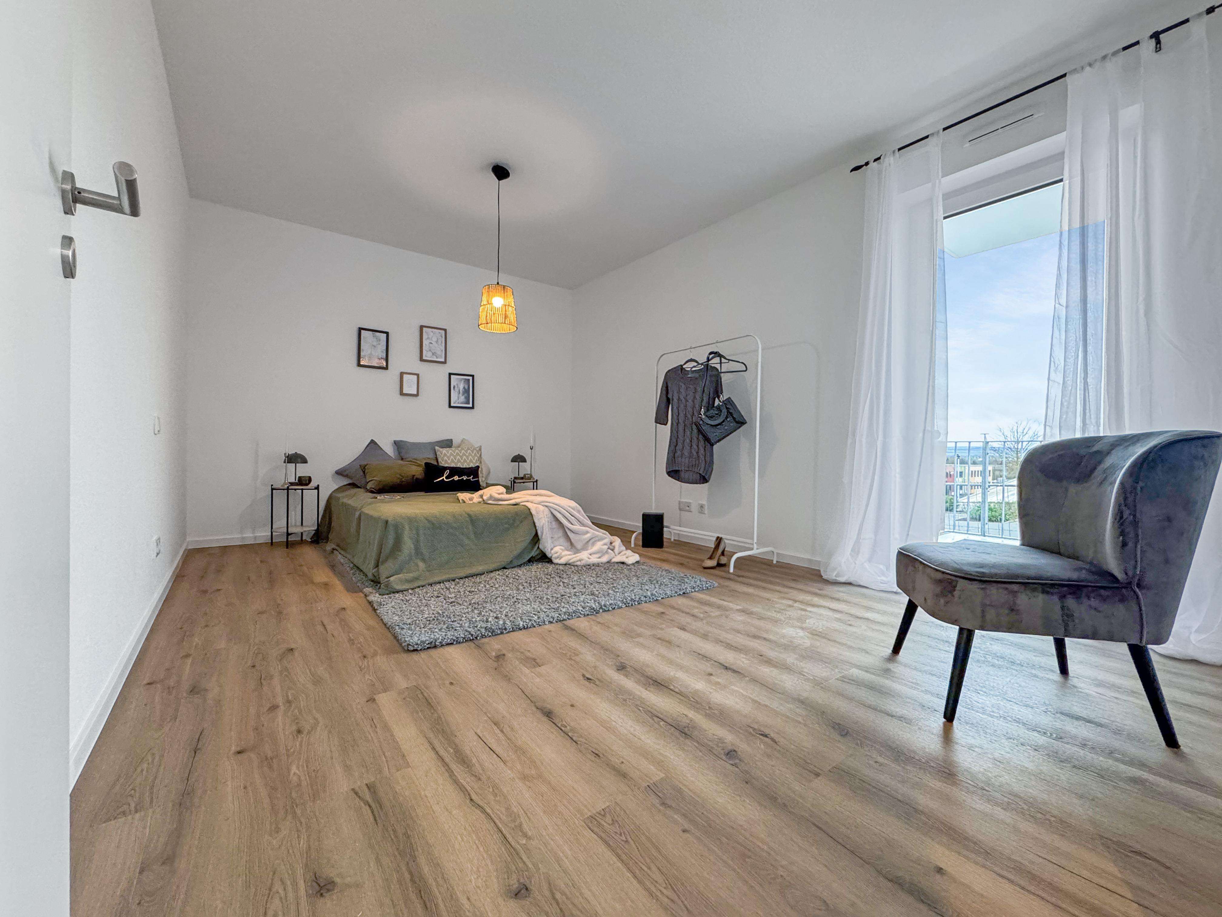 Immobilie in Gutenberg - Gräfenbachquartier – Panoramablick in Hargesheim

Tag der offenen Tür, 21.02.2026, 10 Uhr bis 13 Uhr - Bild 9