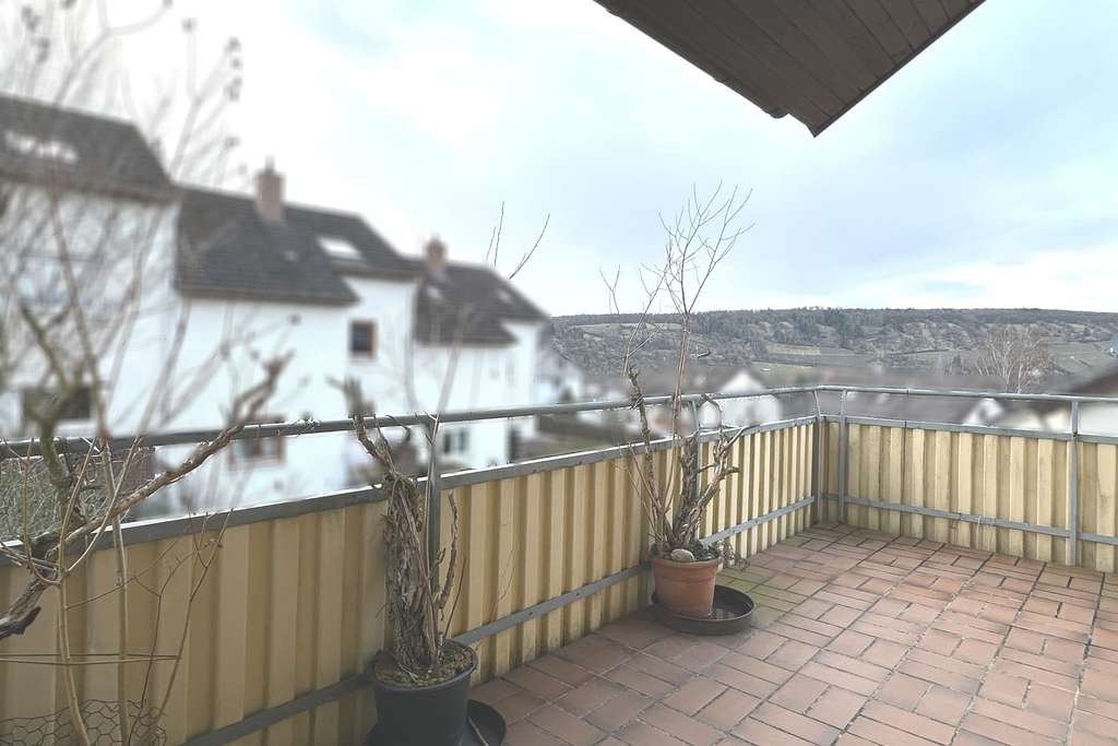 Immobilie in Weikersheim - Vermietetes Einfamilienhaus in beliebter Wohnlage - Bild 3