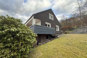 Geräumiges Einfamilienhaus mit Einliegerwohnung, Garage und großem Grundstück  (Erbpacht) in Balve – Die vollständige Adresse der Immobilie erhältst du vom Anbieter., 58802 Balve – Vorschaubild 3